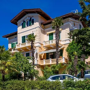 Salus, Maruna Apartment Opatija